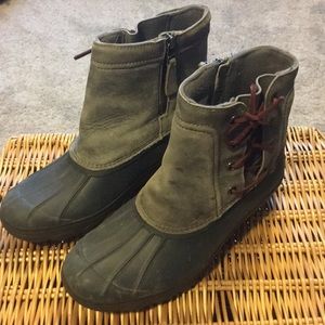 Sperry saltwater duck boots